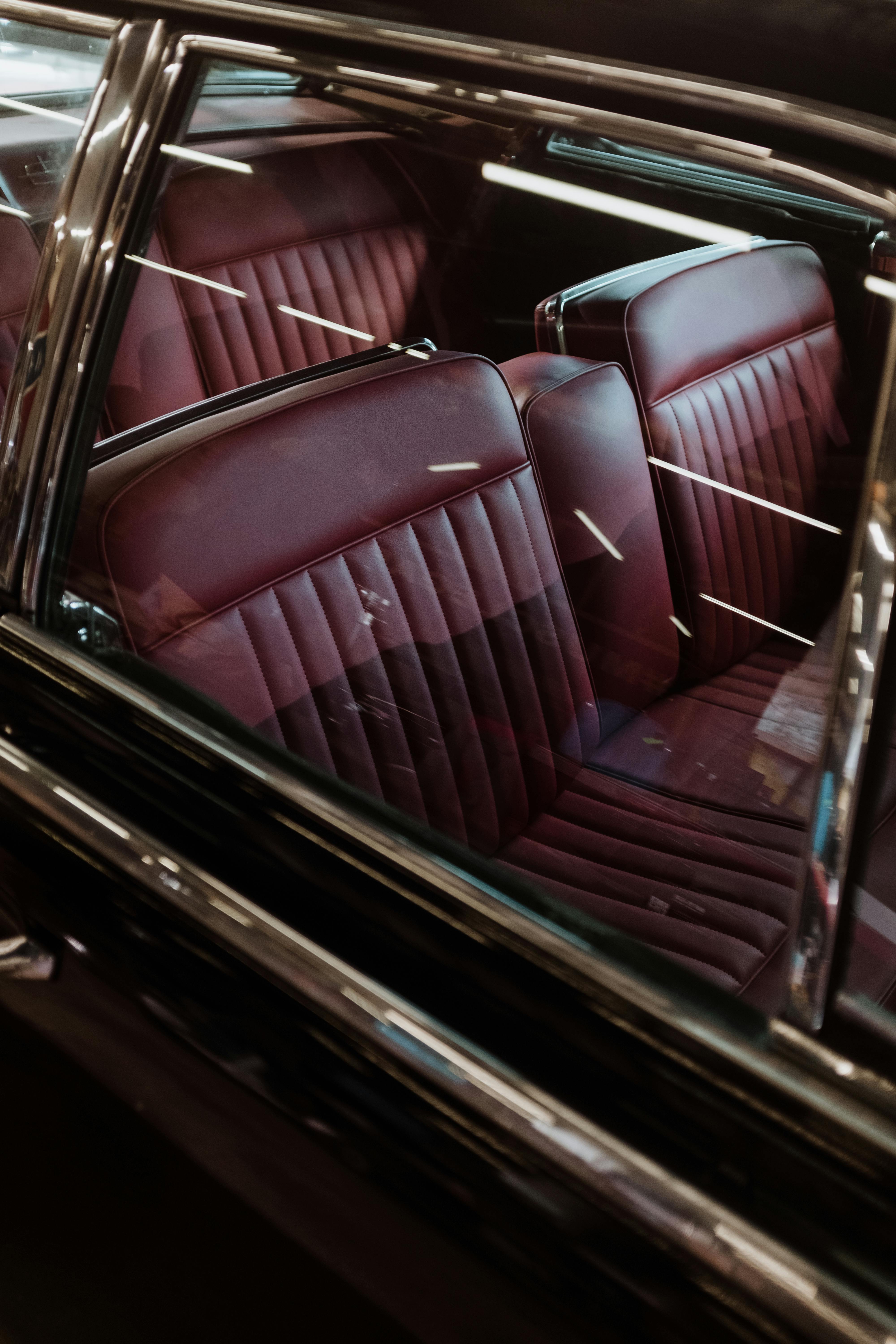 Nettoyage siège voiture tissu et cuir